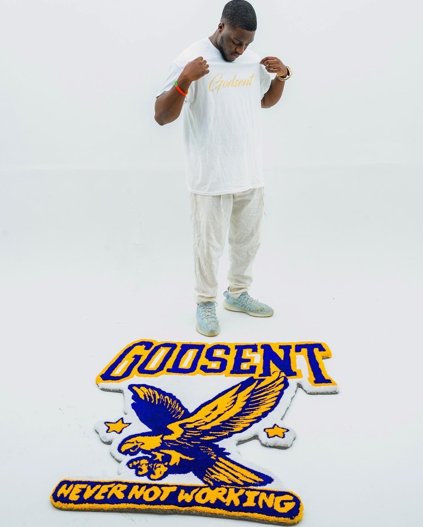 SCRIPT TEE